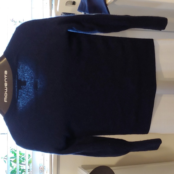 Halogen v-neck sweater; cashmere, navy blue, small - Picture 4 of 5